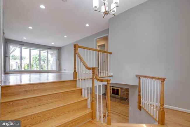Foto del edificio - 1208 Forestwood Dr