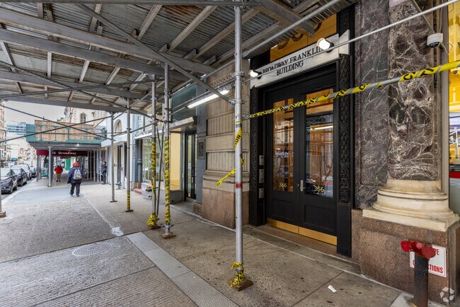 Foto del edificio - Broadway-Franklin Building