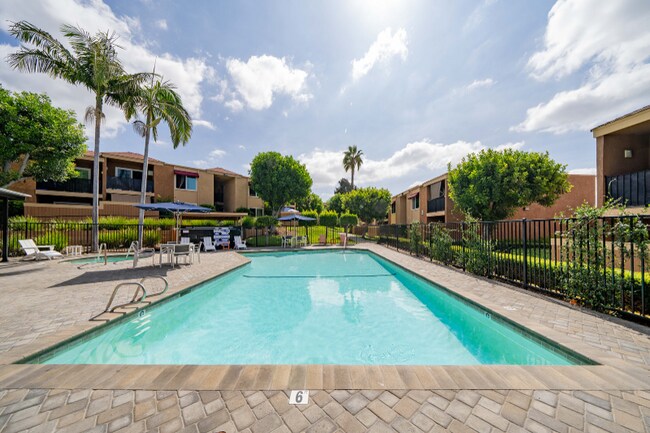 Foto del edificio - 1440 Oak Dr