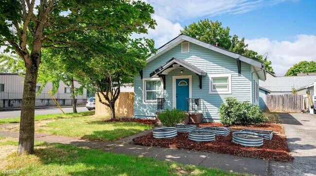 Building Photo - 2 br, 1 bath House - 595 15th Street North...