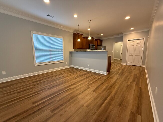 Foto del edificio - 145 Hardinberry St