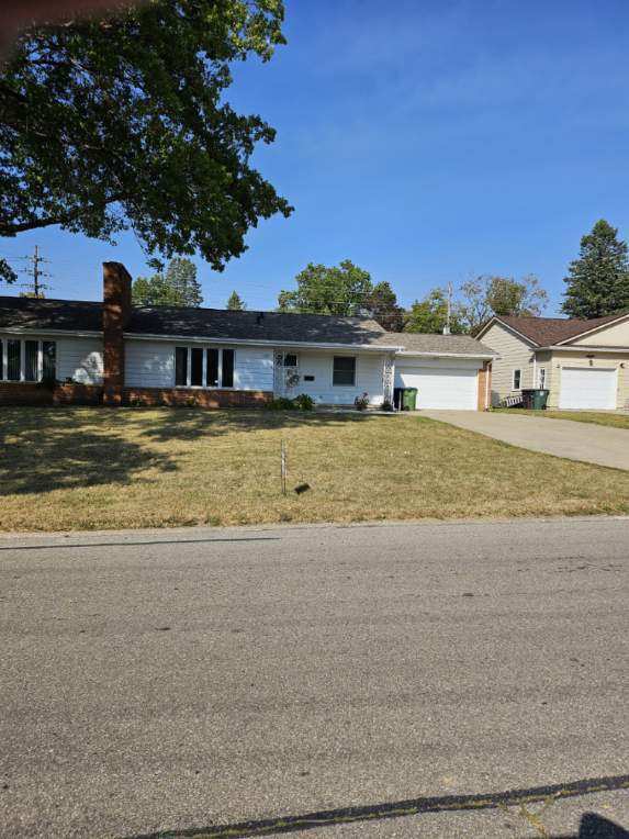 Primary Photo - 1110 Dixon Dr