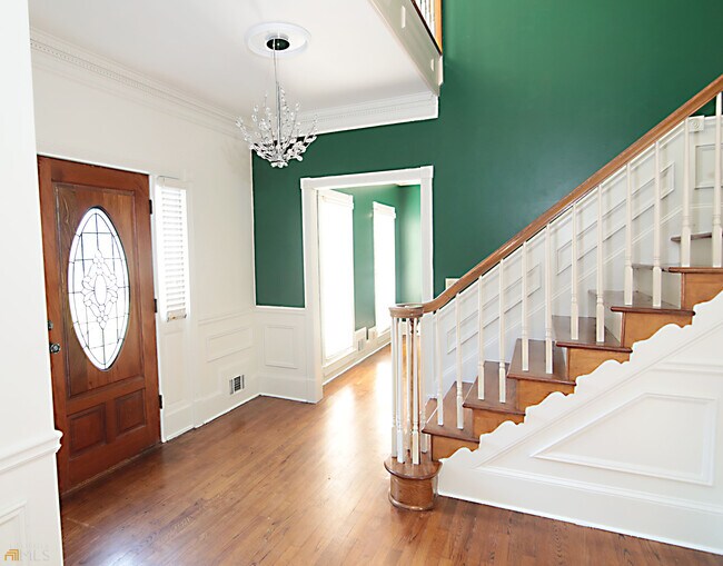 Building Photo - 2488 Harvest Dr SE