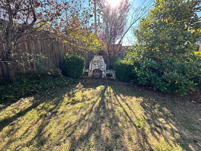 Foto del edificio - 2 Bed 1 bath in NW OKC