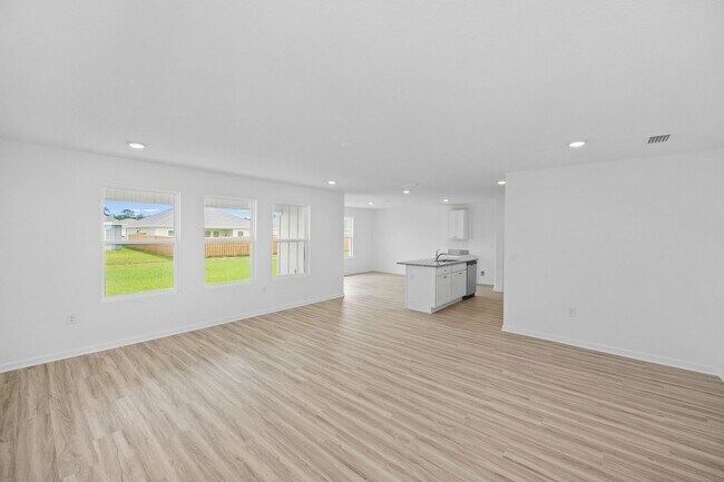 Foto del edificio - 22096 Aleutian Ave