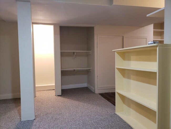 Foto del edificio - 534 Irving St NW