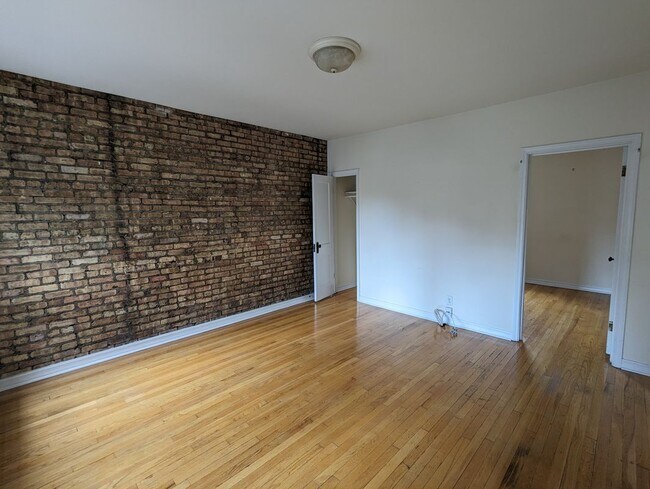 Foto del edificio - 3040 N Whipple St