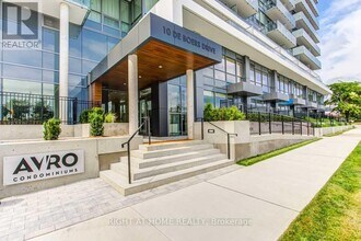 Building Photo - 10 De Boers Dr