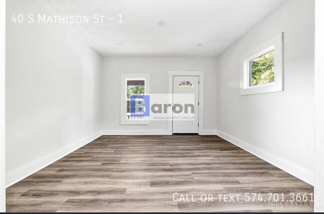 Foto del edificio - 40 S Mathison St