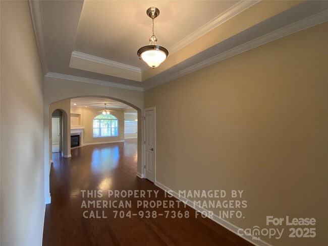 Foto del edificio - 4891 Breden St