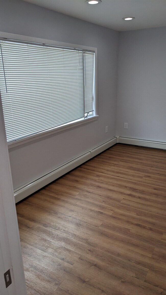 Foto del edificio - 322 38th St