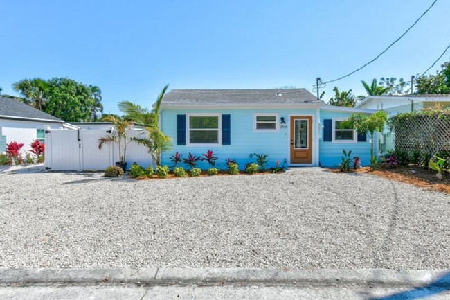 Foto del edificio - 1898 Holman Drive, North Palm Beach, FL 33408