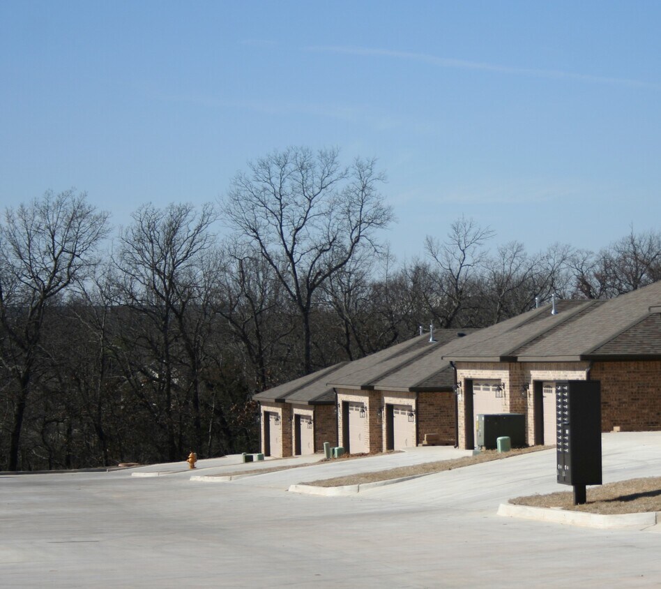 1405 N Monte Vista St Unit 1, Ada, OK 74820 Apartment for Rent in Ada, OK