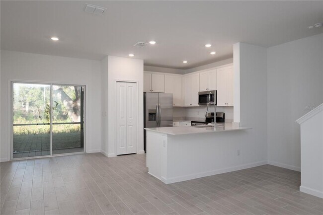 Foto del edificio - 716 NW 126th Terrace