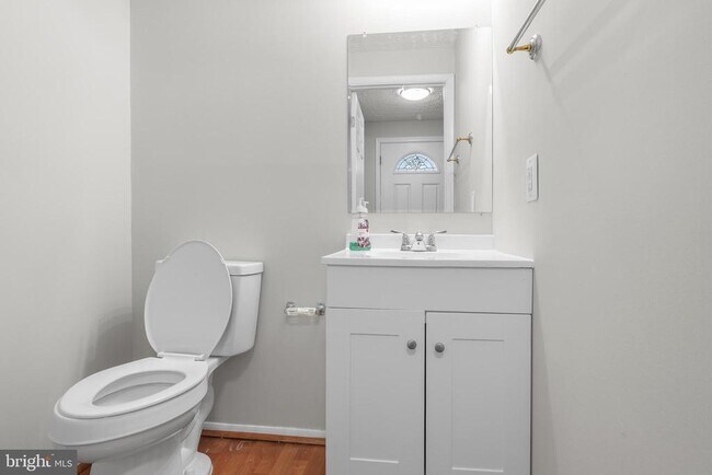 Foto del edificio - 9998 Tuscarora Rd