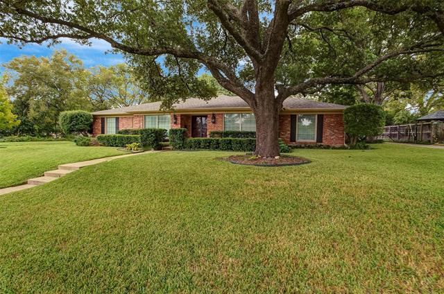 Foto del edificio - 4701 Barkridge Trail