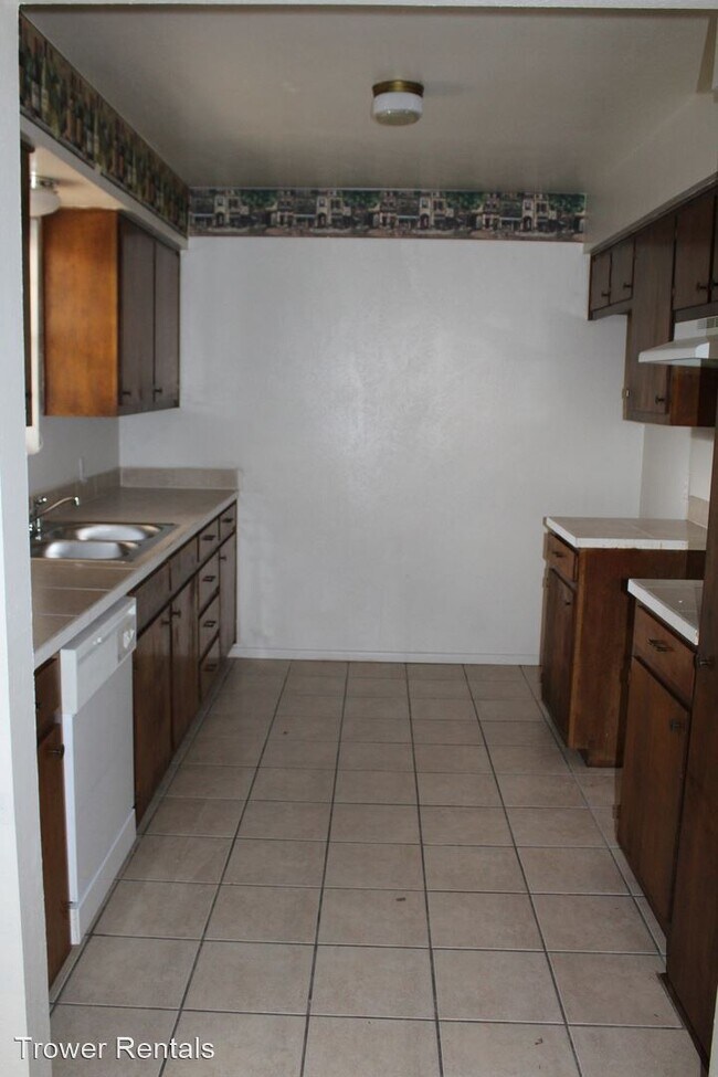 Foto del edificio - 2 br, 2 bath House - 2704A Fair Palms