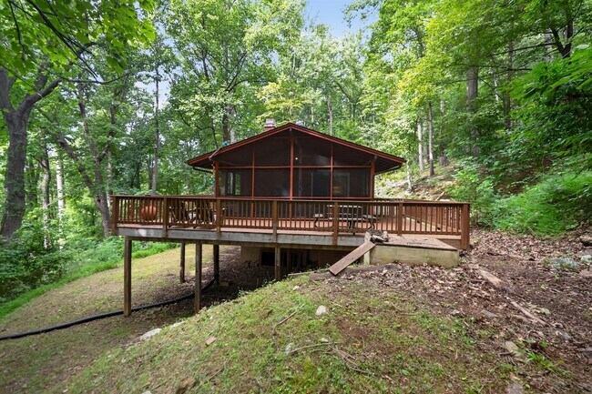 Building Photo - 261 Rocky Spring Ln