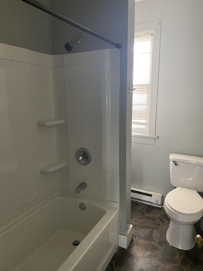 Foto del edificio - "Charming 1-Bedroom Retreat in Harrisburg'...