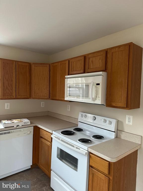 Foto del edificio - 1110 Finchs Hill Rd