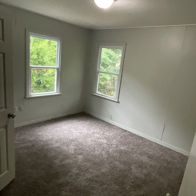 Foto del edificio - 525 W 77th St