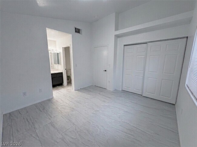 Building Photo - 4187 Heller Dr