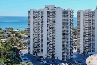 Building Photo - 2715 N Ocean Blvd