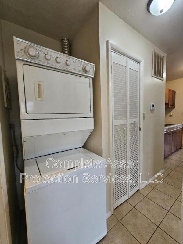 Foto del edificio - 934 N Wood St
