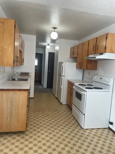 Building Photo - 9607-9103 103 Ave