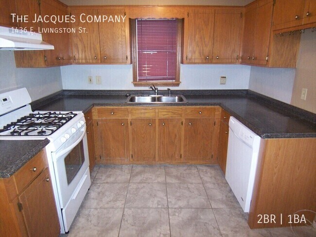 Foto del edificio - 1436 E Livingston St