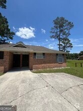 Building Photo - 411 Baltic Ct