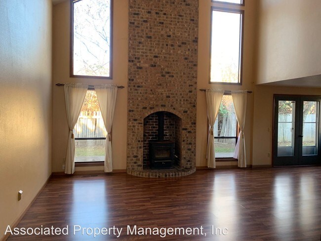 Foto del edificio - 3 br, 2 bath House - 3066 N Davis Dr