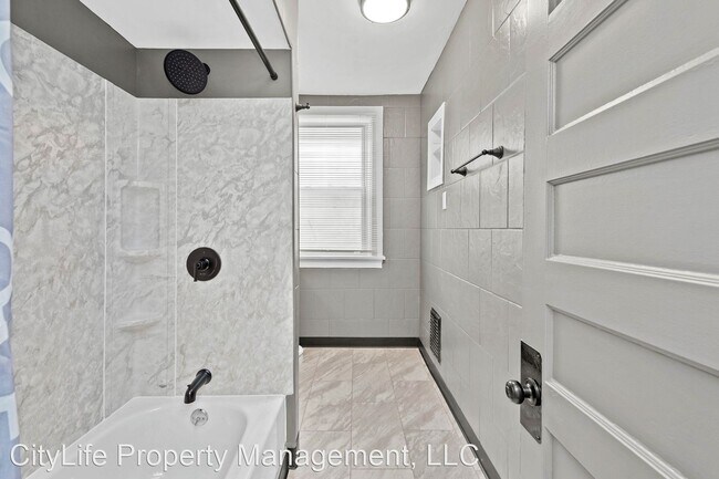 Building Photo - 5 br, 2 bath House - 3324 Hardie Way