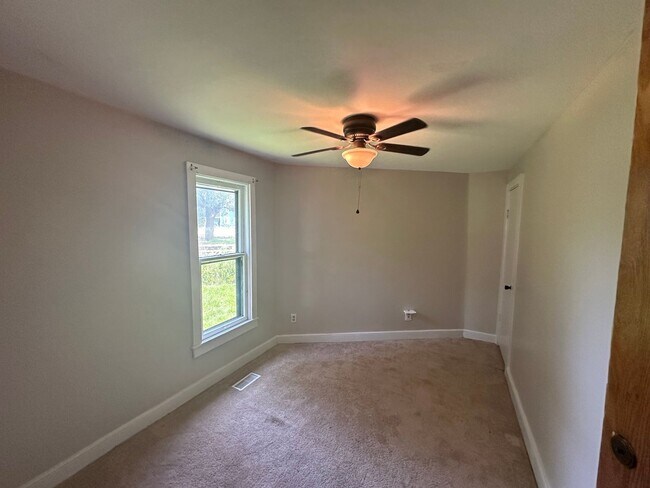 Foto del edificio - 3 BR/ 1 Bathroom - Stuart Neighborhood