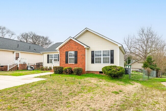 Foto del edificio - 912 Lyme Brook Ln