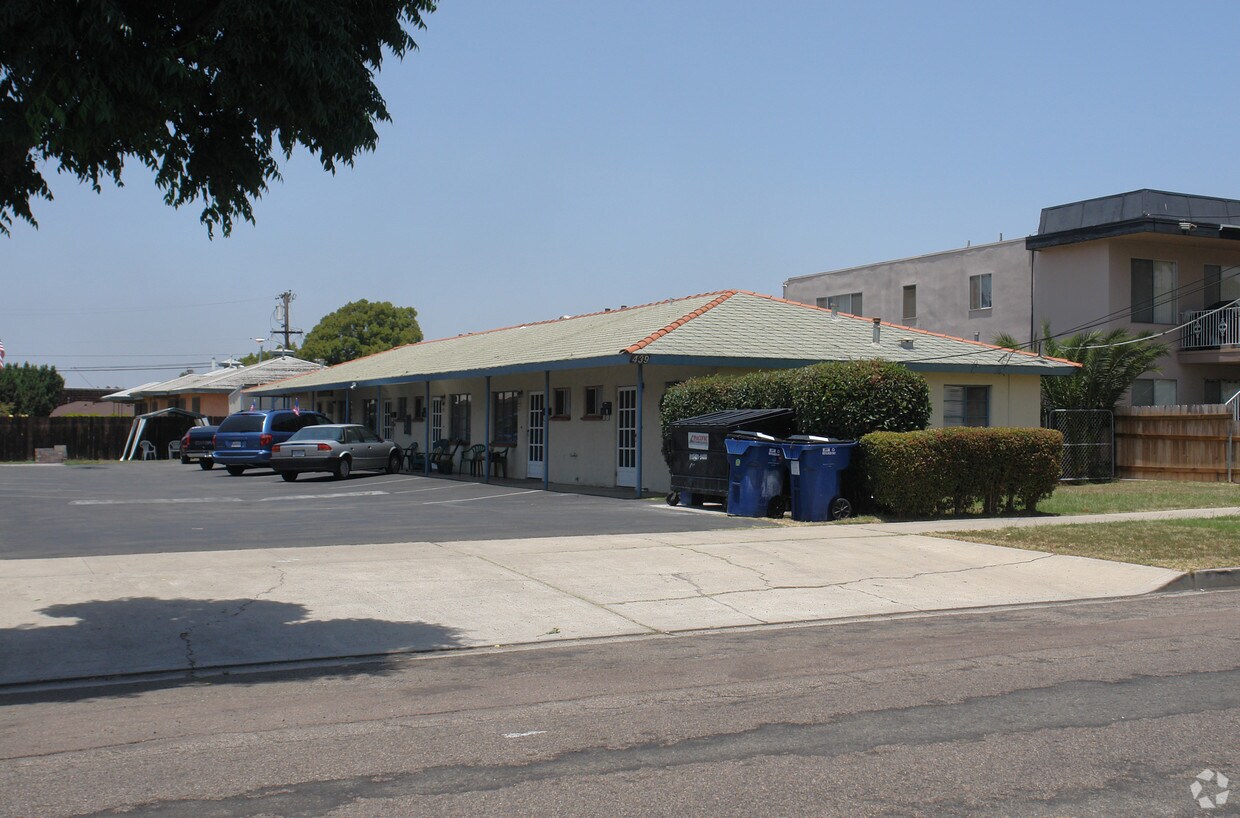 Primary Photo - 439 D St