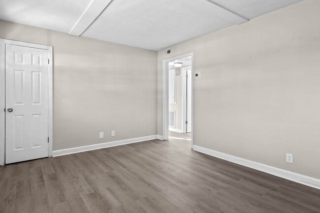 Photo - 500 Bethania Rural Hall Rd- Apartment