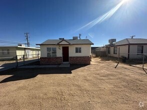 Building Photo - 301 Panamint Ave