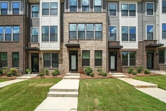 Building Photo - 952 Broad River Ln