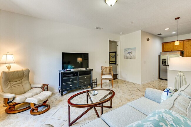 Building Photo - 8945 Malibu St