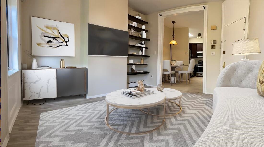 Foto principal - 372 2nd St
