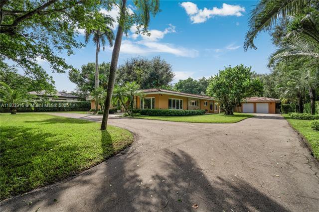 Building Photo - 7020 Almansa St
