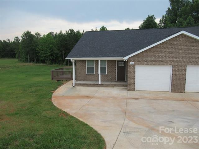 Building Photo - 1348 Magnolia Grove Rd
