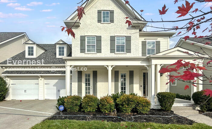 Foto principal - 147 Hobbs Dr