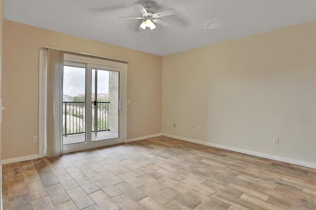 Building Photo - 6578 Swissco Dr