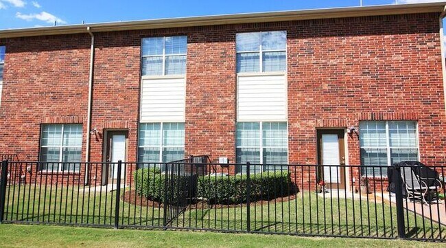 Foto del edificio - 253 Club Cir Dr