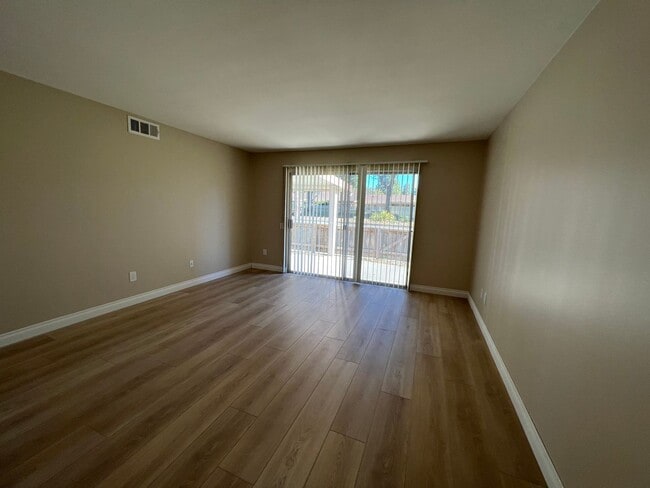 Building Photo - Del Mar Model Available in Leisure Villave