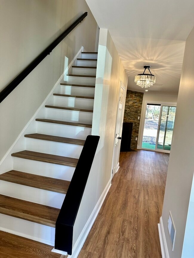 Building Photo - 55 Providence Ave