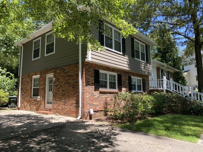 Primary Photo - 1304 Lennox Pl