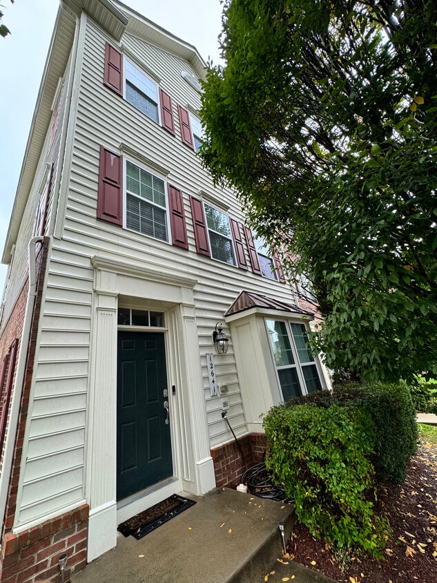 Photo - 12641 Terranova Ln (Woodbridge, VA)
